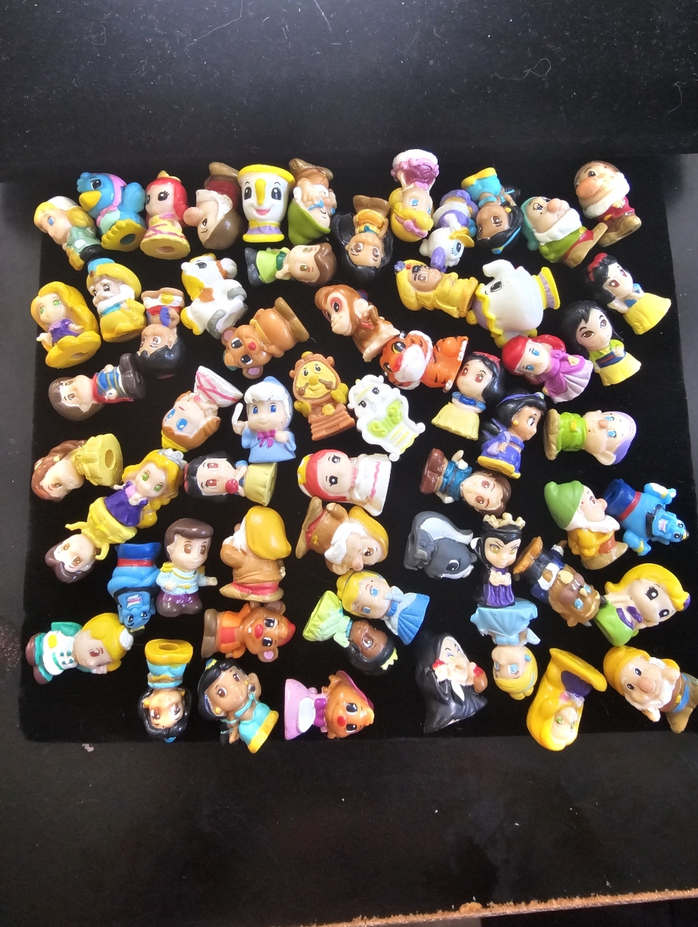 Lot Of Disney Squinkies